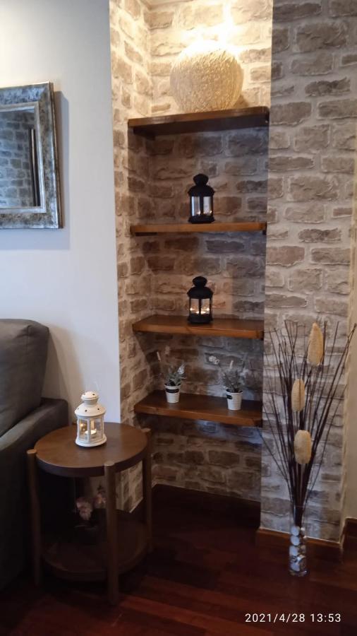 Apartamento Con Terraza Al Puente Romano Onís Екстериор снимка